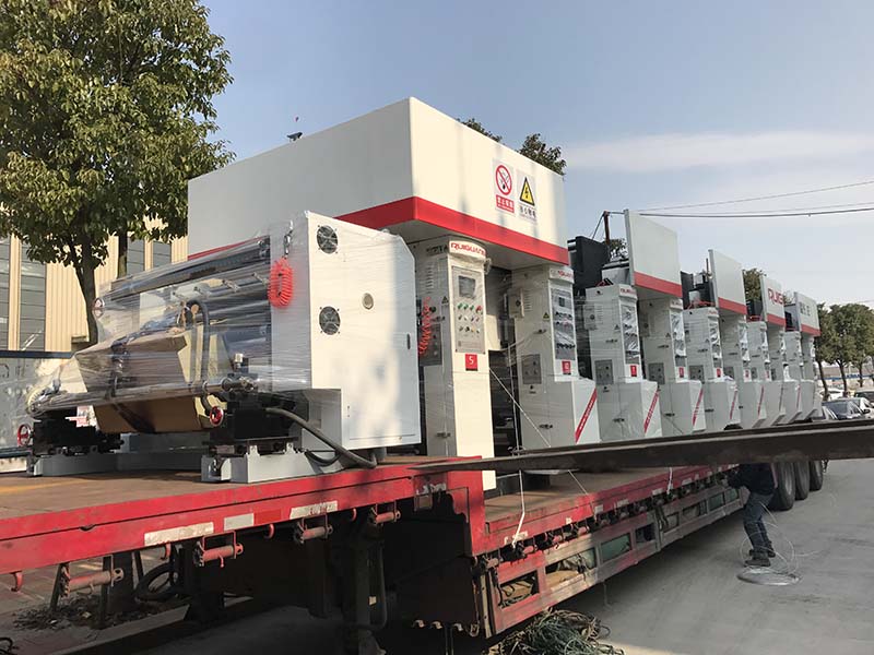 2臺(tái)吹膜機(jī)，1臺(tái)8色印刷機(jī)，發(fā)貨